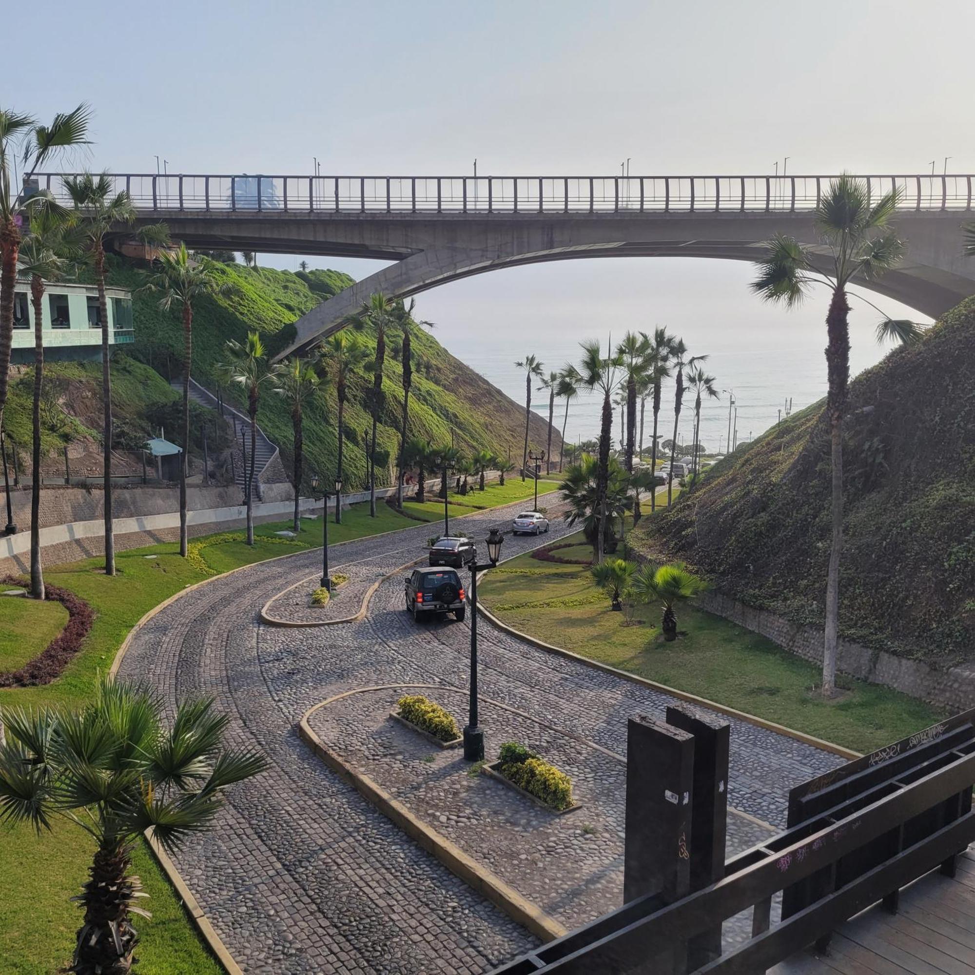 The Guest House 1 At The Booming Center Of Miraflores, Lima - Peru المظهر الخارجي الصورة