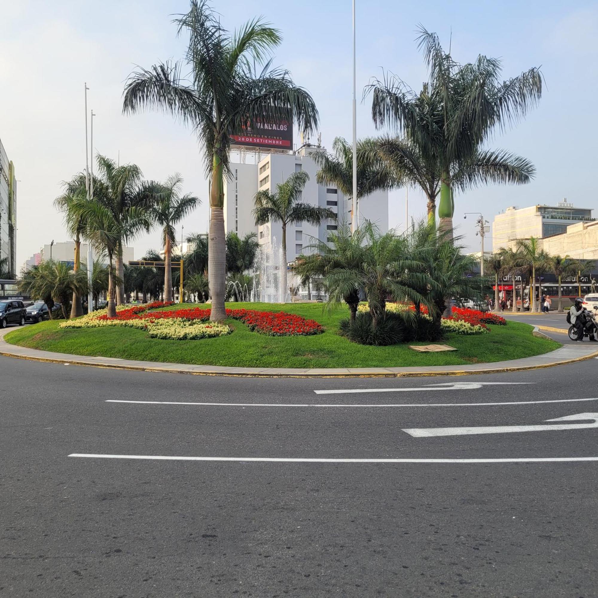 The Guest House 1 At The Booming Center Of Miraflores, Lima - Peru المظهر الخارجي الصورة