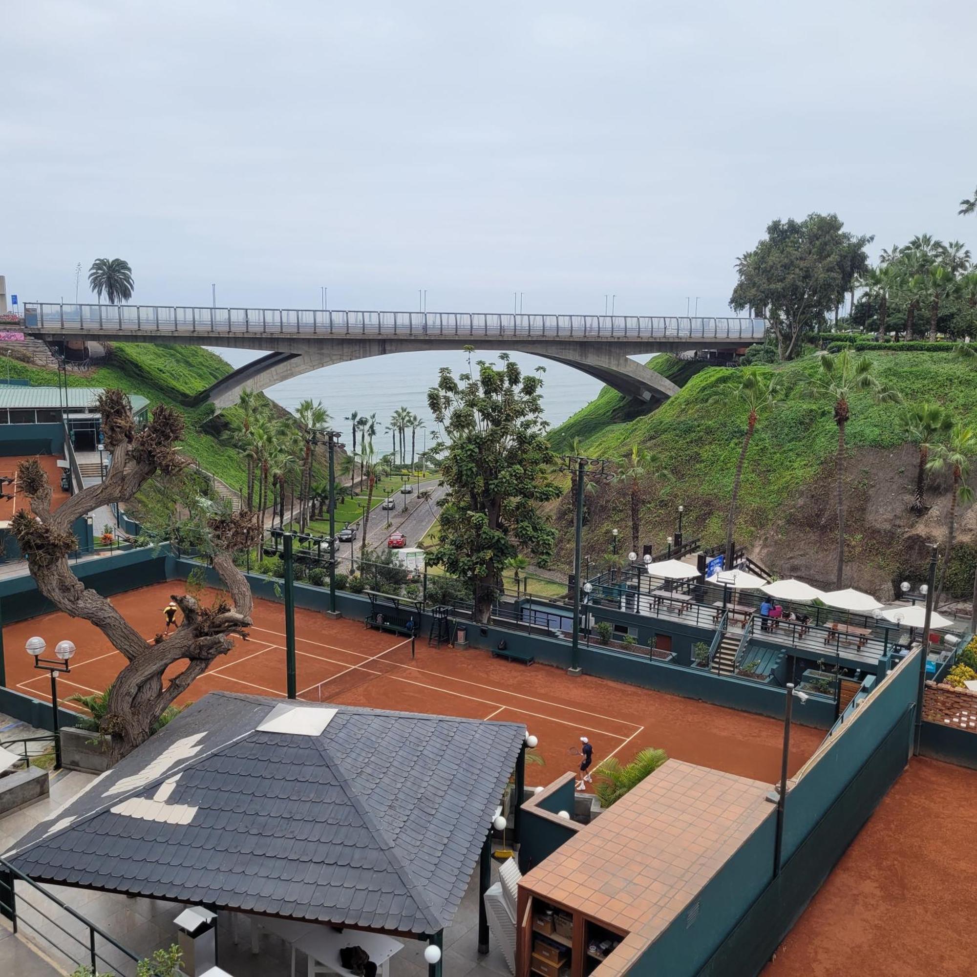 The Guest House 1 At The Booming Center Of Miraflores, Lima - Peru المظهر الخارجي الصورة